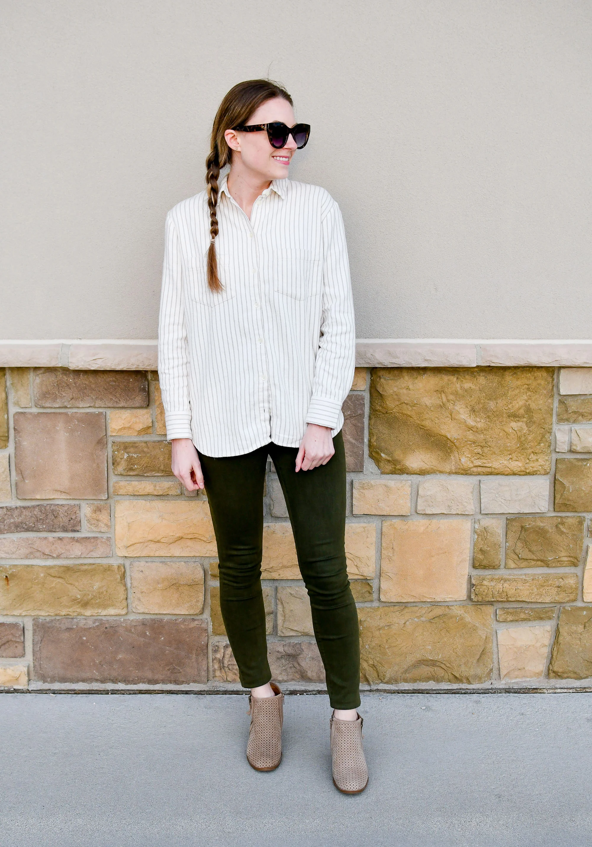 Olive green ankle boots outlet outfit